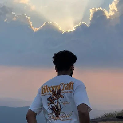 ๐ธู
ุญู
ุฏ ุดููู๐ธ profile