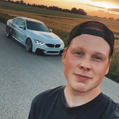S55_M4 I Sebastian Baumgarten profile