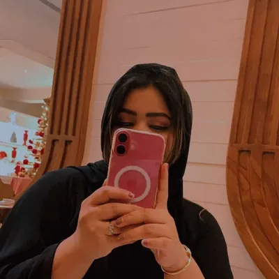Sara khan profile
