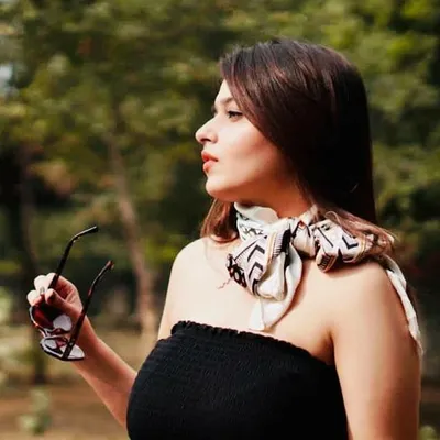 Saakshi Parashar Rawal profile