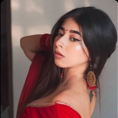 SAANVI profile