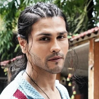 Saar Kashyap profile
