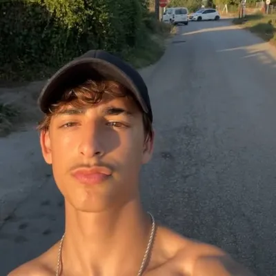 saaude profile