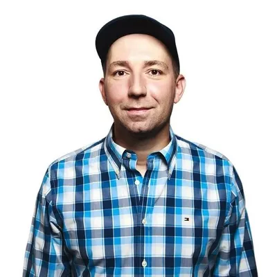 Peter Brandlmayr profile