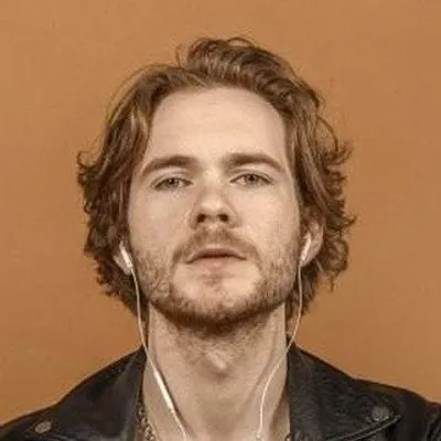 Руслан Сабельгера profile