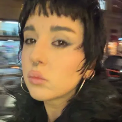 Sabina Pinsone profile