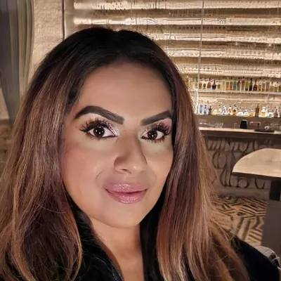 Sabina Mohan | Flightattendant | Fashion | Travel | Lifestyle profile