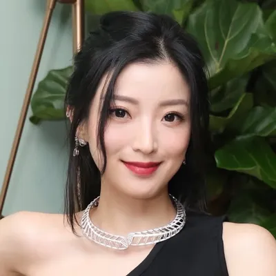 Sabrina Chan profile