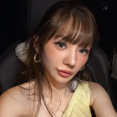 Yii profile