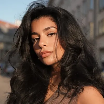 Sabrine profile
