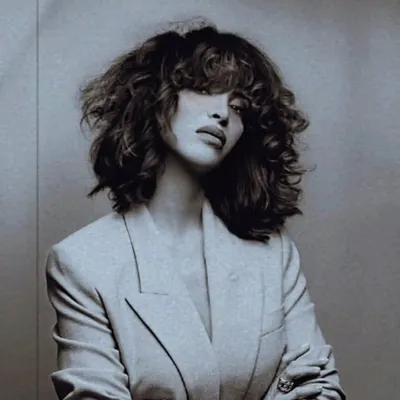 Sabrina Thefrenchway profile