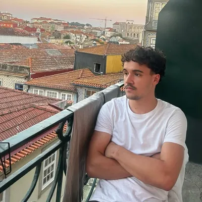 Sacha Avenard profile