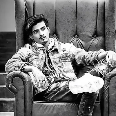 Sadab Shaikh โค๐๐ซ profile