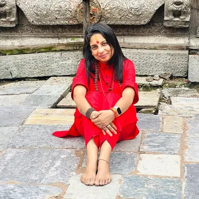 Sadhavi Khosla profile