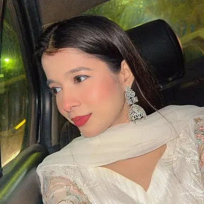 Sadia Khan | Makeup Artist | Kolkata profile
