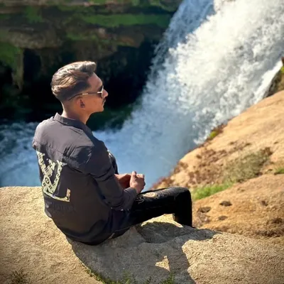 Shadik Mansuri profile