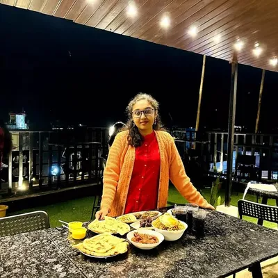 Silchar | Shreya Banik | Lifestyle and Food blogger profile