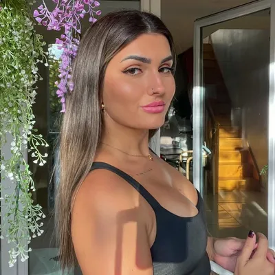 Giovanna Sa Estrada profile
