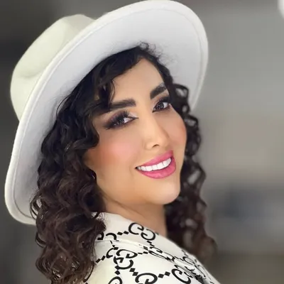 SaharFarokhi | سحر فرخی profile