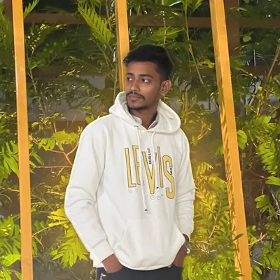 S A H I L - 9๐ฆ
profile