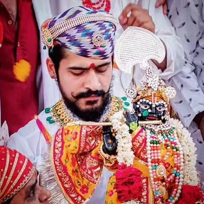 Sâhîl Püjârî पंडितजी 🦁 profile
