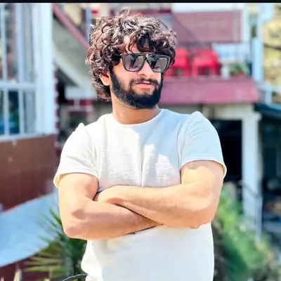 👉ਸਾਹਿਲ ਸ਼ਰਮਾ☮☯ 👈 profile