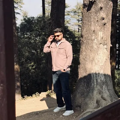  Sahil Chopra profile