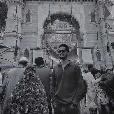 🖤سیف خان profile