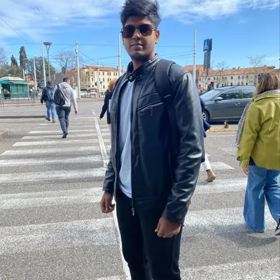 🙏عبد العزیز👑 profile