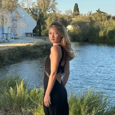 Helena profile