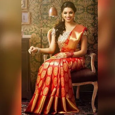 sakhi collections🧿 profile