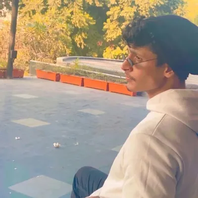 Saksham Thakur profile