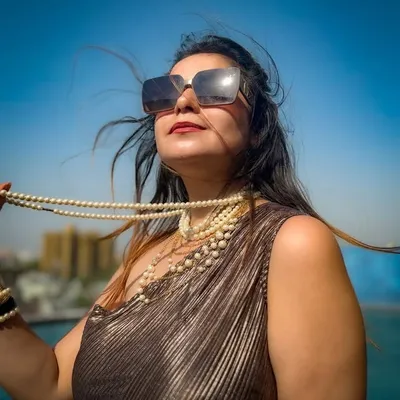 Sakshi Dhanjal profile