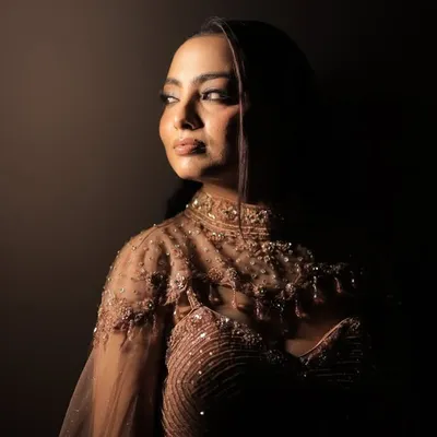 Sakshi Singhania profile