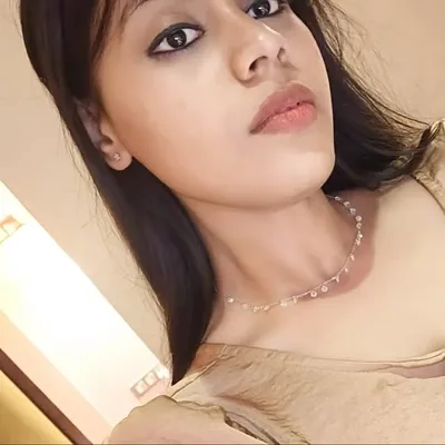 Sakshi Pathak profile