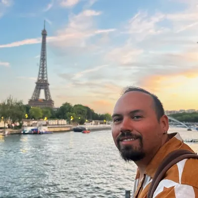 Pablo Saldaña | Actor Singer profile