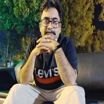 Saleem iqbal profile
