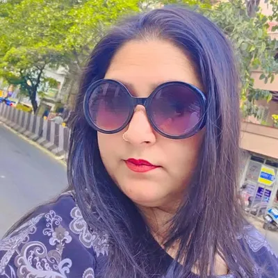 Salena Heena profile
