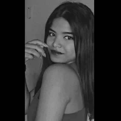 🧷I T I S H R E E🧷 profile