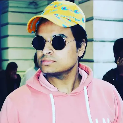 Salman🎓Qureshi profile