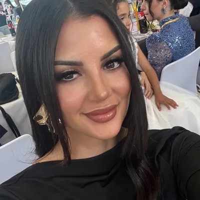 Cigdem Simsek profile