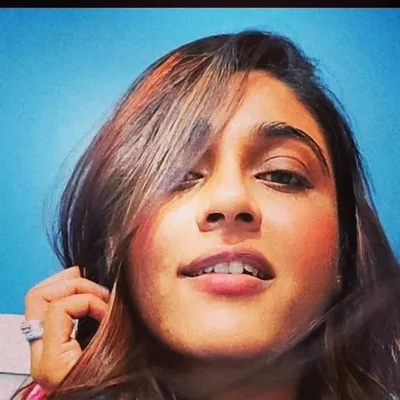 Saloni Shah🧿 profile