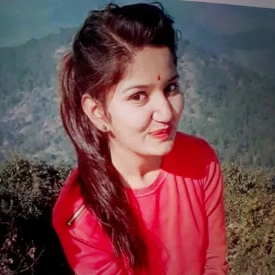 saloni profile