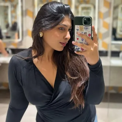 Salonie Gaekwad🌷 profile