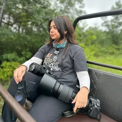 Saloni Tirodkar Photography profile