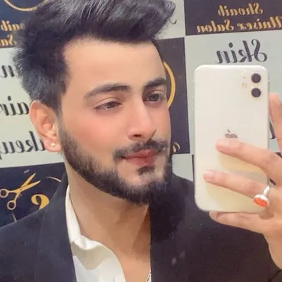 {انس خان} profile