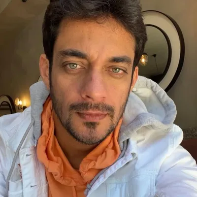 Sam Merchant profile
