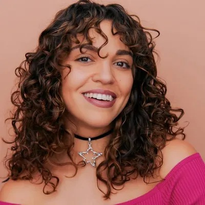 Samantha Barriento profile