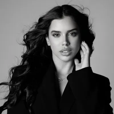 SAMANTHA ESPINEIRA profile