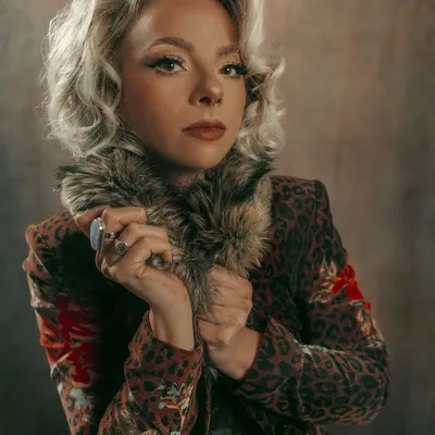 Samantha Fish profile